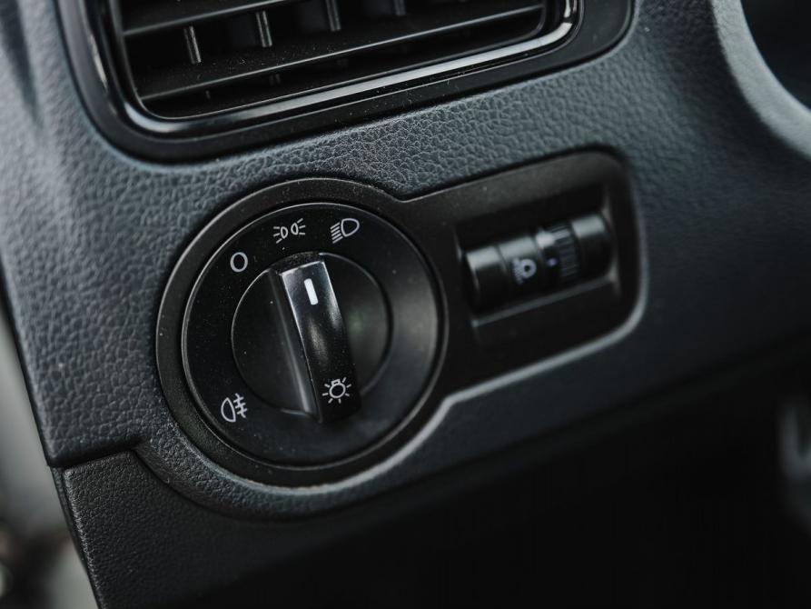 Volkswagen Polo V Рестайлинг Ижевск  - изображение 15