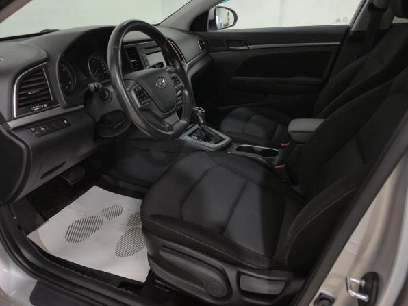 Hyundai Elantra VI (AD) с пробегом 2018 года, цена 1 495 000 рублей, 118061 км, седан, Автокод Объявления