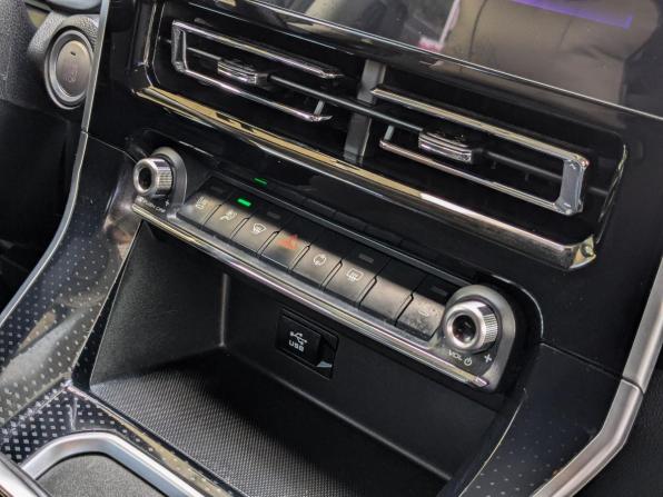 Haval M6 II с пробегом 2024 года, цена 1 649 900 рублей, 91500 км, внедорожник, Автокод Объявления
