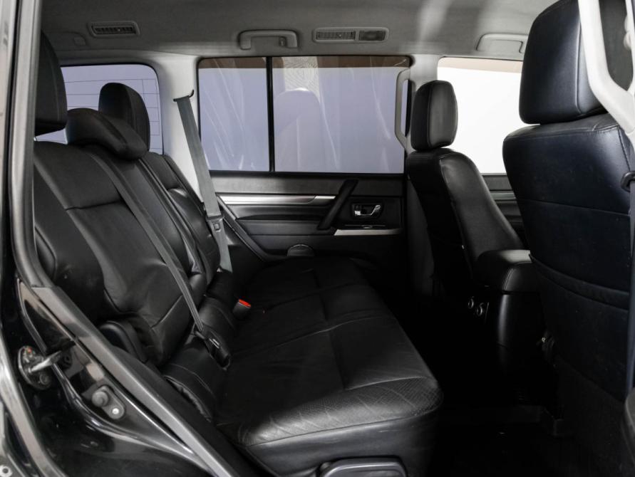 Mitsubishi Pajero IV Рестайлинг 1 Санкт-Петербург  - изображение 17