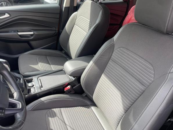 Ford Kuga II Рестайлинг с пробегом 2019 года, цена 1 699 000 рублей, 168000 км, внедорожник, Автокод Объявления