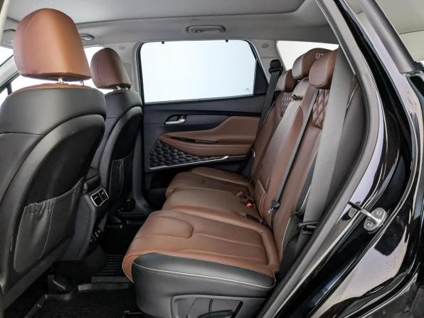 Hyundai Santa Fe IV Рестайлинг с пробегом 2021 года, цена 4 110 000 рублей, 38670 км, внедорожник, Автокод Объявления