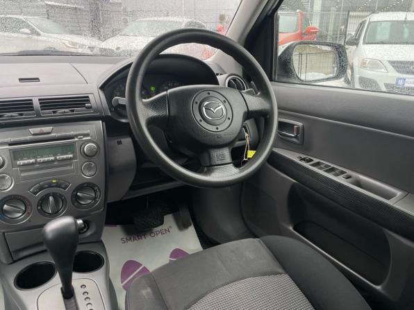 Mazda Demio II (DY) с пробегом 2005 года, цена 400 000 рублей, 266231 км, хэтчбек, Автокод Объявления