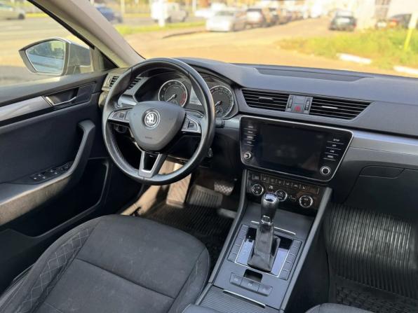 Skoda Superb III с пробегом 2018 года, цена 1 550 000 рублей, 241422 км, лифтбек, Автокод Объявления