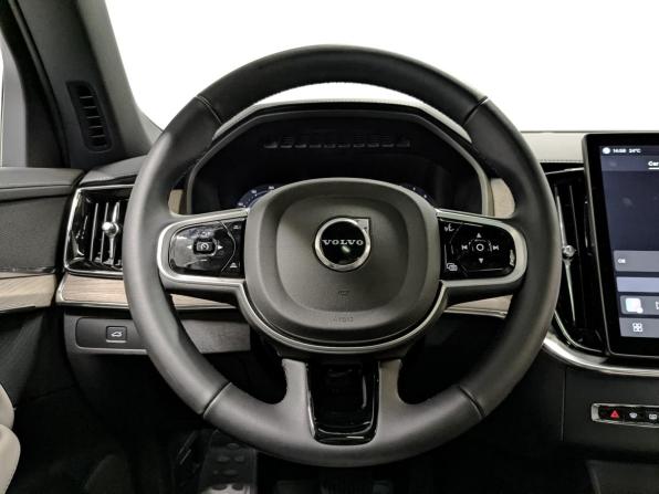 Volvo XC90 II Рестайлинг 2 с пробегом 2025 года, цена 8 950 000 рублей, 1800 км, внедорожник, Автокод Объявления