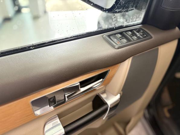 Land Rover Discovery IV Рестайлинг с пробегом 2014 года, цена 2 623 000 рублей, 201767 км, внедорожник, Автокод Объявления