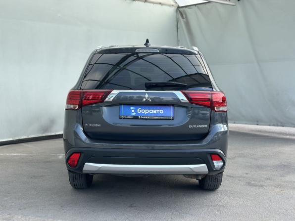 Mitsubishi Outlander III Рестайлинг 2 с пробегом 2018 года, цена 1 990 000 рублей, 148915 км, внедорожник, Автокод Объявления