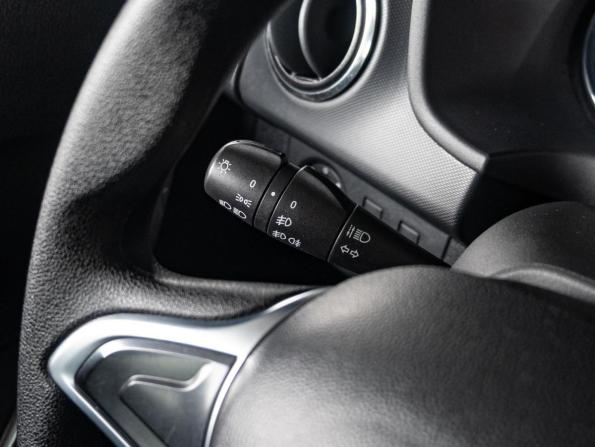 Renault Logan II Рестайлинг с пробегом 2022 года, цена 1 170 000 рублей, 81404 км, седан, Автокод Объявления