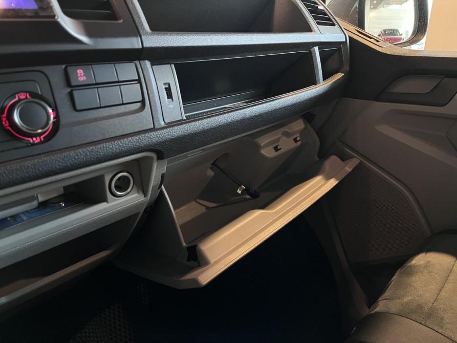 Volkswagen Caravelle T6 Чебоксары  - изображение 25