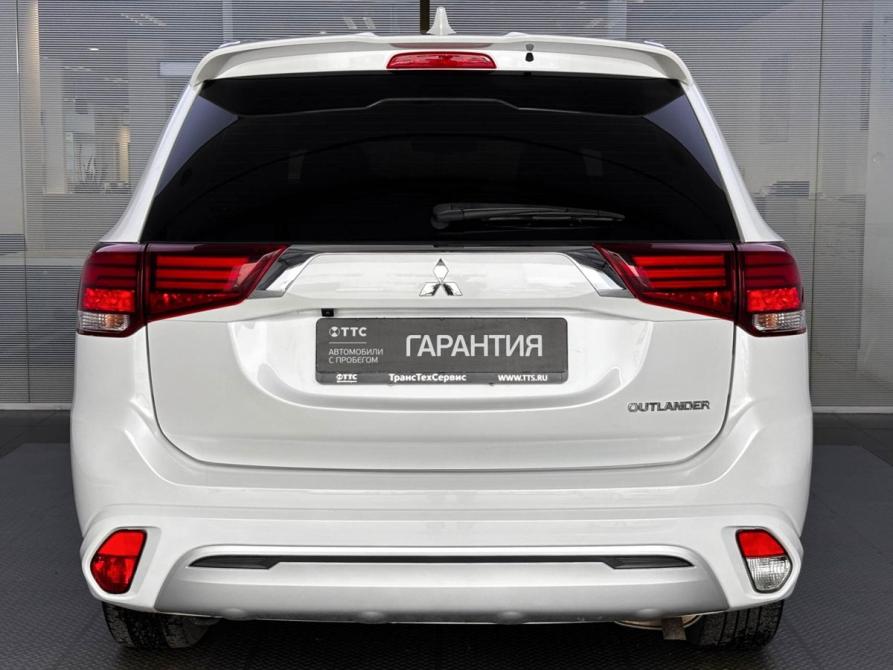 Mitsubishi Outlander III Рестайлинг 3 Уфа  - изображение 7