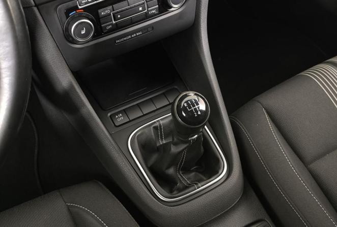 Volkswagen Golf VI с пробегом 2012 года, цена 630 000 рублей, 285977 км, хэтчбек, Автокод Объявления