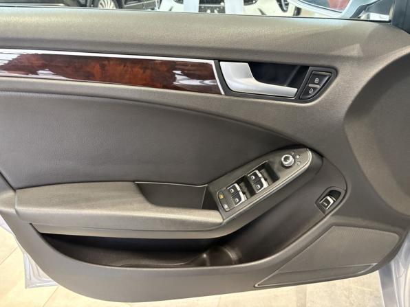 Audi A4 IV (B8) Рестайлинг с пробегом 2015 года, цена 1 343 000 рублей, 221035 км, седан, Автокод Объявления