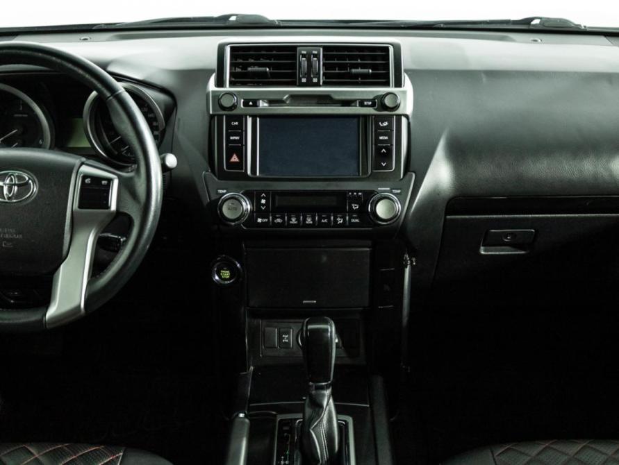 Toyota Land Cruiser Prado 150 Series Рестайлинг 1 Санкт-Петербург  - изображение 15