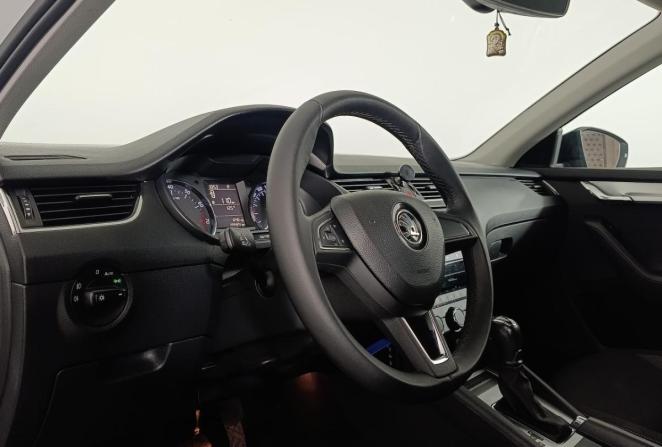 Skoda Octavia III (A7) с пробегом 2017 года, цена 1 470 000 рублей, 144424 км, лифтбек, Автокод Объявления