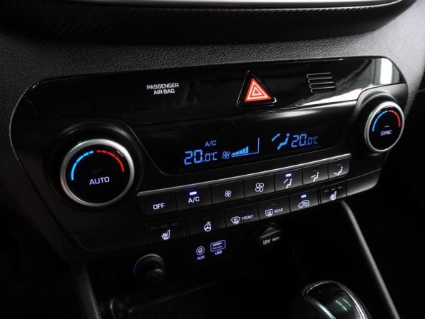 Hyundai Tucson III Рестайлинг с пробегом 2018 года, цена 2 399 000 рублей, 89692 км, внедорожник, Автокод Объявления