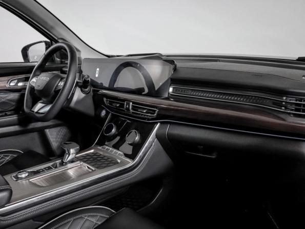 Exeed VX I с пробегом 2023 года, цена 2 665 000 рублей, 68771 км, внедорожник, Автокод Объявления