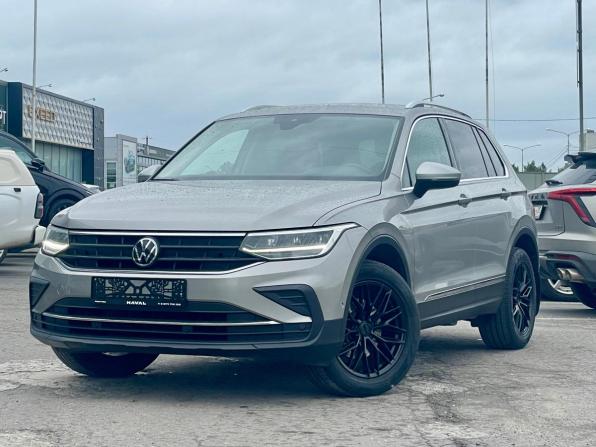 Volkswagen Tiguan II Рестайлинг с пробегом 2021 года, цена 2 270 000 рублей, 55300 км, внедорожник, Автокод Объявления