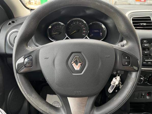Renault Sandero II с пробегом 2017 года, цена 1 049 000 рублей, 116999 км, хэтчбек, Автокод Объявления