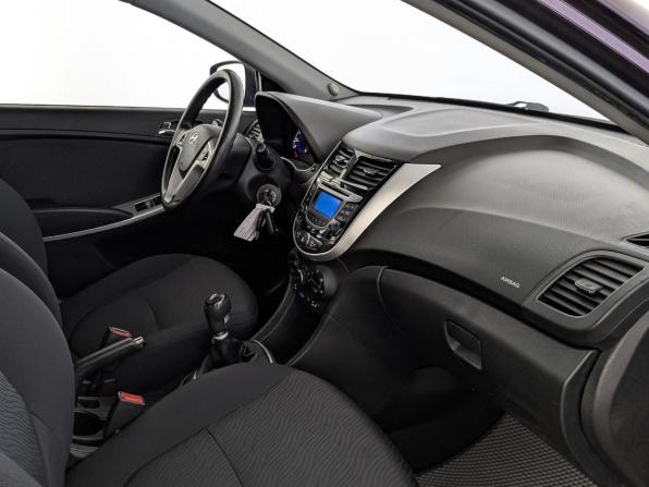 Hyundai Solaris I с пробегом 2012 года, цена 870 000 рублей, 82943 км, седан, Автокод Объявления