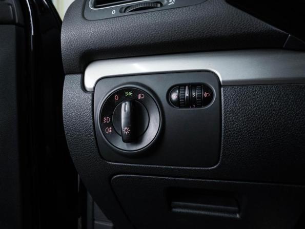 Volkswagen Golf VI с пробегом 2012 года, цена 879 000 рублей, 225542 км, хэтчбек, Автокод Объявления