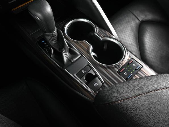 Toyota Camry VIII (XV70) с пробегом 2018 года, цена 2 889 000 рублей, 142643 км, седан, Автокод Объявления