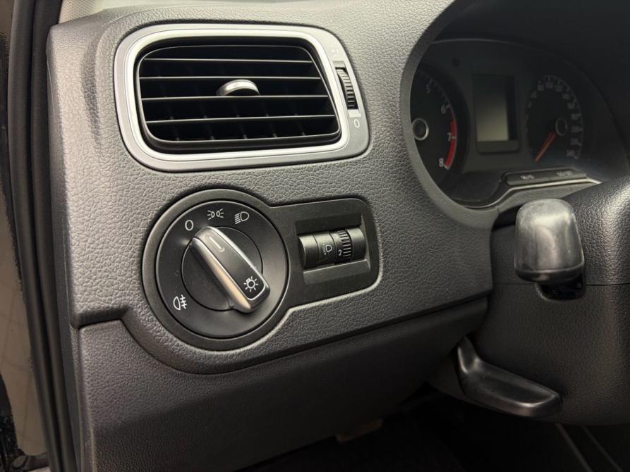 Volkswagen Polo V Рестайлинг Ростов-на-Дону  - изображение 15