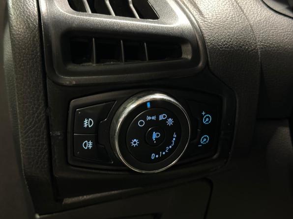 Ford Focus III с пробегом 2012 года, цена 690 000 рублей, 205160 км, седан, Автокод Объявления