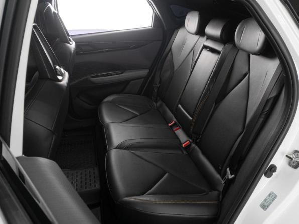 Changan UNI-V I с пробегом 2023 года, цена 2 099 000 рублей, 82914 км, лифтбек, Автокод Объявления