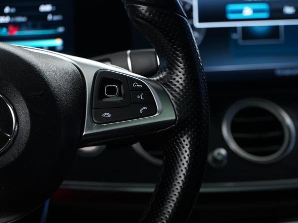 Mercedes-Benz E-Класс V (W213 S213 C238) с пробегом 2017 года, цена 3 049 999 рублей, 158209 км, седан, Автокод Объявления