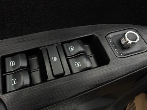 Haval Jolion I с пробегом 2023 года, цена 1 772 200 рублей, 14039 км, внедорожник, Автокод Объявления
