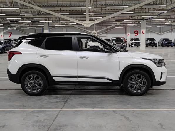 Kia Seltos I Рестайлинг с пробегом 2024 года, цена 2 370 000 рублей, 58542 км, внедорожник, Автокод Объявления