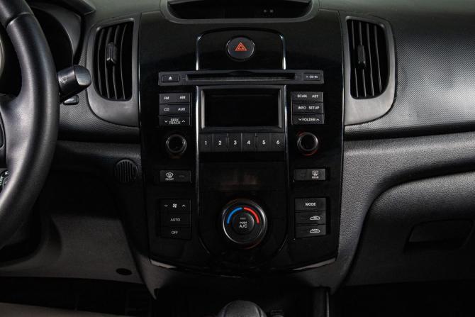 Kia Cerato II с пробегом 2009 года, цена 749 000 рублей, 190200 км, седан, Автокод Объявления