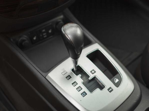 Hyundai Santa Fe II Рестайлинг с пробегом 2012 года, цена 1 350 000 рублей, 185313 км, внедорожник, Автокод Объявления