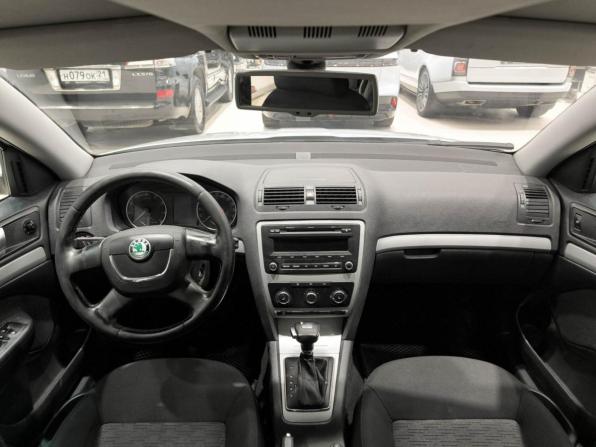 Skoda Octavia II (A5) Рестайлинг с пробегом 2012 года, цена 580 000 рублей, 255122 км, лифтбек, Автокод Объявления