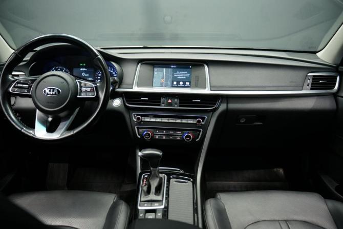 Kia Optima IV Рестайлинг с пробегом 2018 года, цена 1 999 000 рублей, 114000 км, седан, Автокод Объявления