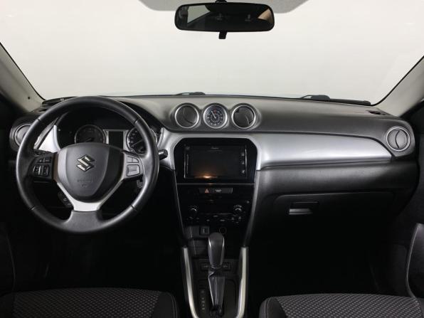 Suzuki Vitara II с пробегом 2015 года, цена 1 365 000 рублей, 110984 км, внедорожник, Автокод Объявления