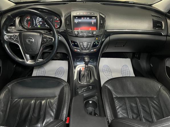 Opel Insignia I Рестайлинг с пробегом 2013 года, цена 1 179 000 рублей, 261059 км, седан, Автокод Объявления