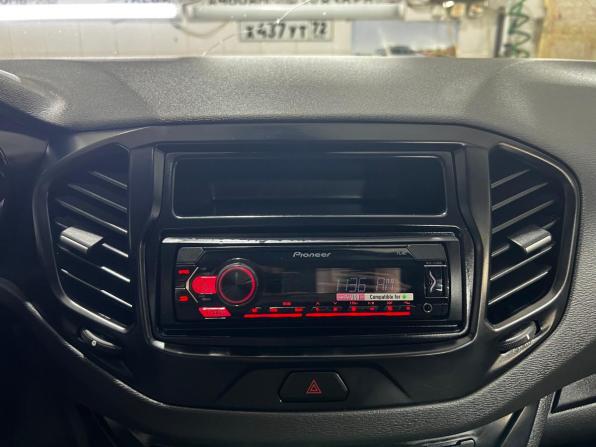Lada (ВАЗ) Vesta I с пробегом 2020 года, цена 978 800 рублей, 118301 км, седан, Автокод Объявления