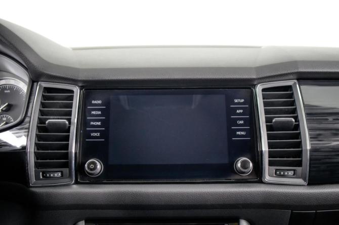 Skoda Kodiaq I с пробегом 2018 года, цена 2 859 000 рублей, 124168 км, внедорожник, Автокод Объявления