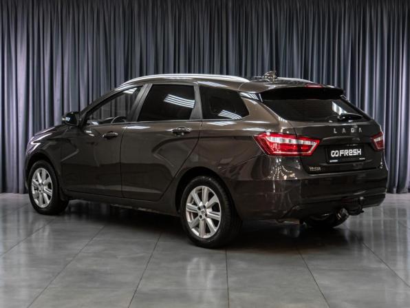 Lada (ВАЗ) Vesta I с пробегом 2020 года, цена 1 049 000 рублей, 117305 км, универсал, Автокод Объявления