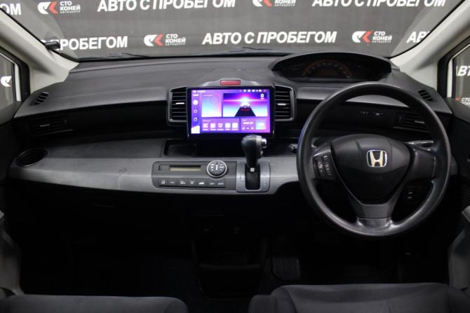 Honda Freed I с пробегом 2010 года, цена 1 038 000 рублей, 151828 км, компактвэн, Автокод Объявления