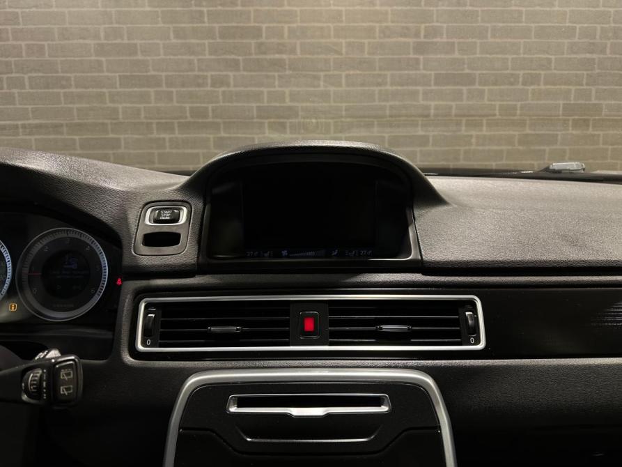 Volvo XC70 II Челябинск  - изображение 11