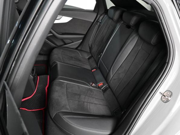 Audi A4 V (B9) Рестайлинг с пробегом 2021 года, цена 3 179 000 рублей, 164397 км, седан, Автокод Объявления