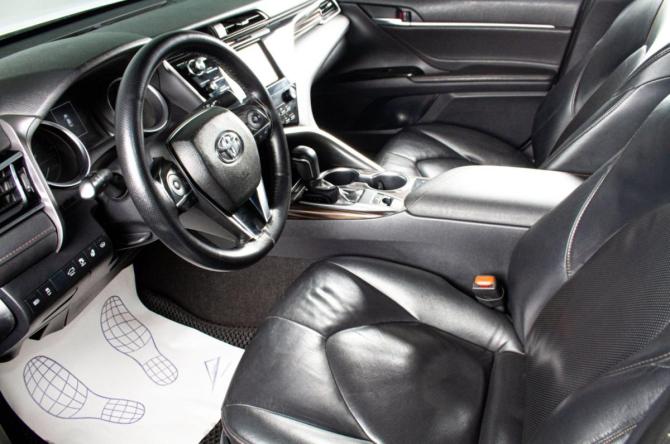 Toyota Camry VIII (XV70) с пробегом 2019 года, цена 2 329 000 рублей, 224000 км, седан, Автокод Объявления