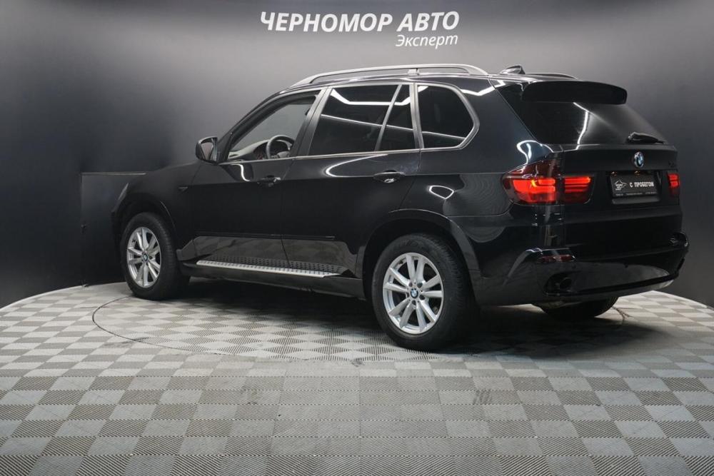 BMW X5 II (E70) Крым  - изображение 3