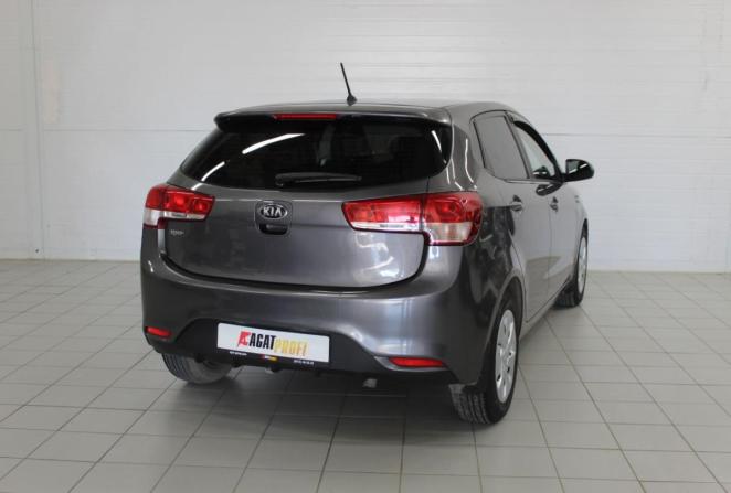 Kia Rio III Рестайлинг с пробегом 2015 года, цена 1 050 000 рублей, 72656 км, хэтчбек, Автокод Объявления