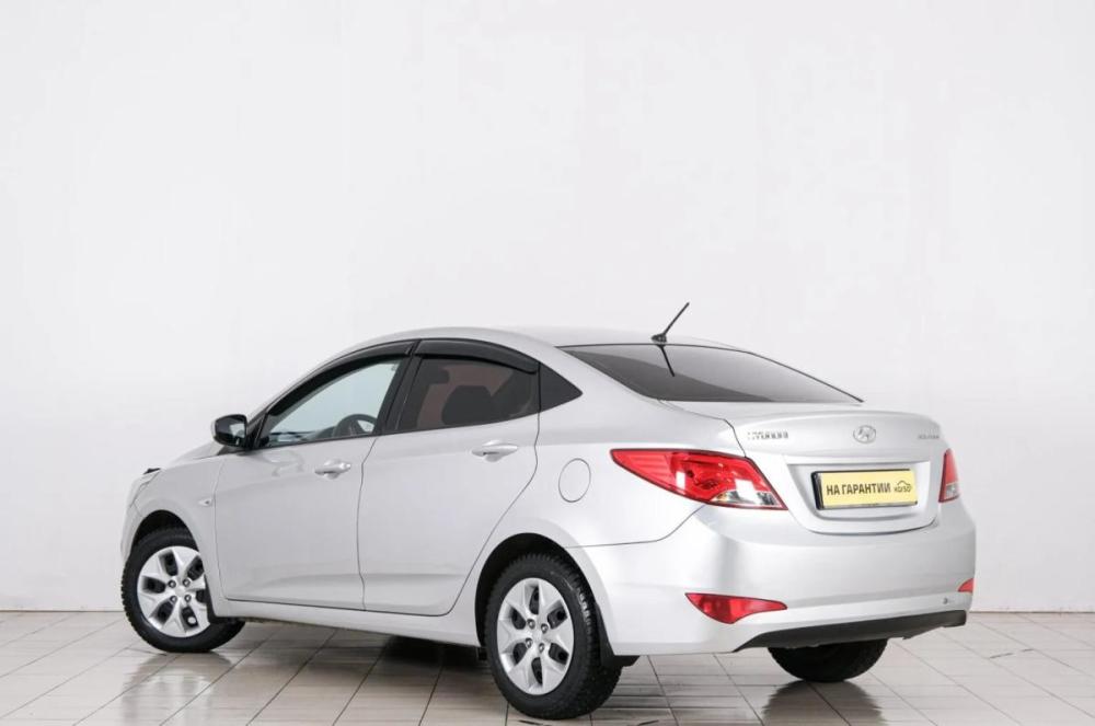 Hyundai Solaris I Рестайлинг Красноярск  - изображение 5