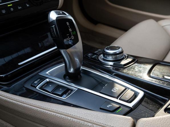 BMW 5 серии VI (F10/F11/F07) с пробегом 2010 года, цена 2 760 000 рублей, 157988 км, седан, Автокод Объявления