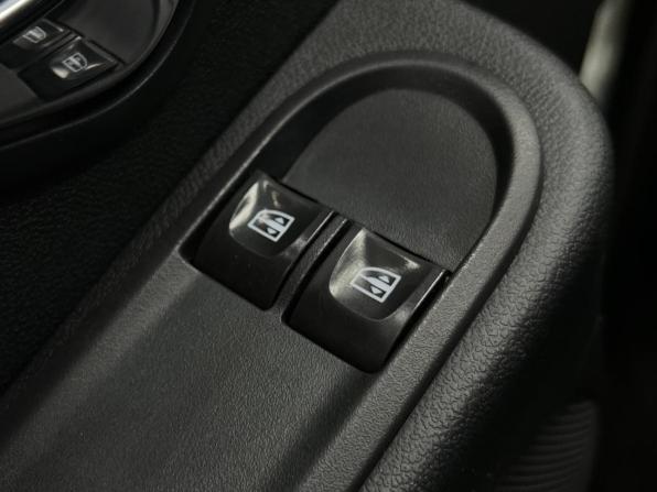 Renault Duster I Рестайлинг с пробегом 2016 года, цена 950 000 рублей, 221000 км, внедорожник, Автокод Объявления