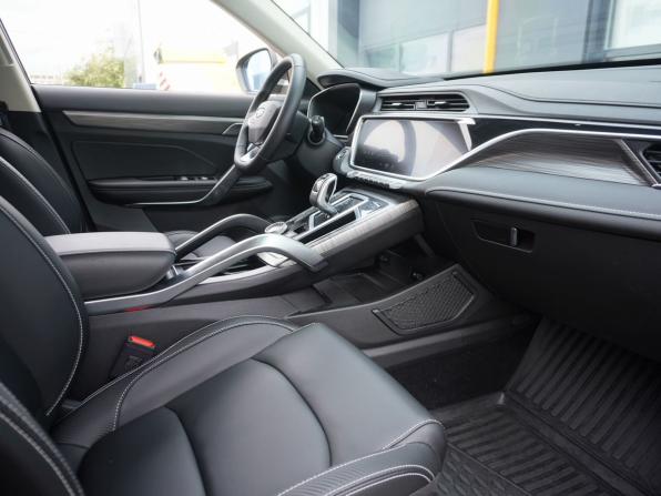 Geely Atlas Pro с пробегом 2023 года, цена 2 276 000 рублей, 19420 км, внедорожник, Автокод Объявления